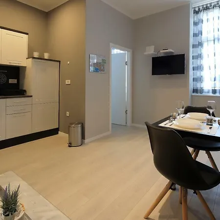 Apartments Karla Rijeka Exterior photo